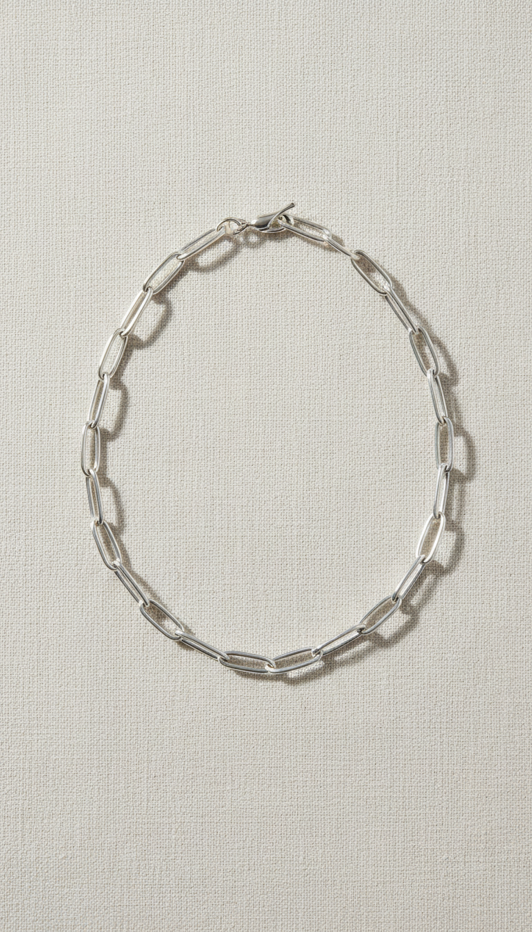 Minimalist chain-link silver necklace
